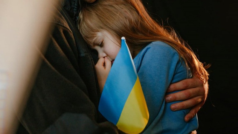 BMT Ukraynalı uşaqların dərhal geri qaytarılmasını tələb etdi