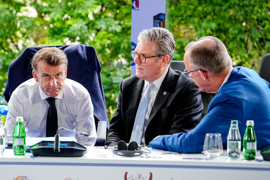 Makron və Merz Zelenskiyə xəbərdarlıq edib