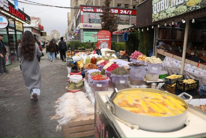 Yasamal və İnşaatçılar ətrafında qanunsuz küçə ticarətinə qarşı reyd keçirilib