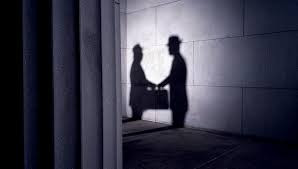 Vətəndaşların etibarından sui-istifadə olunur: Mütəxəssislər nə deyirlər?