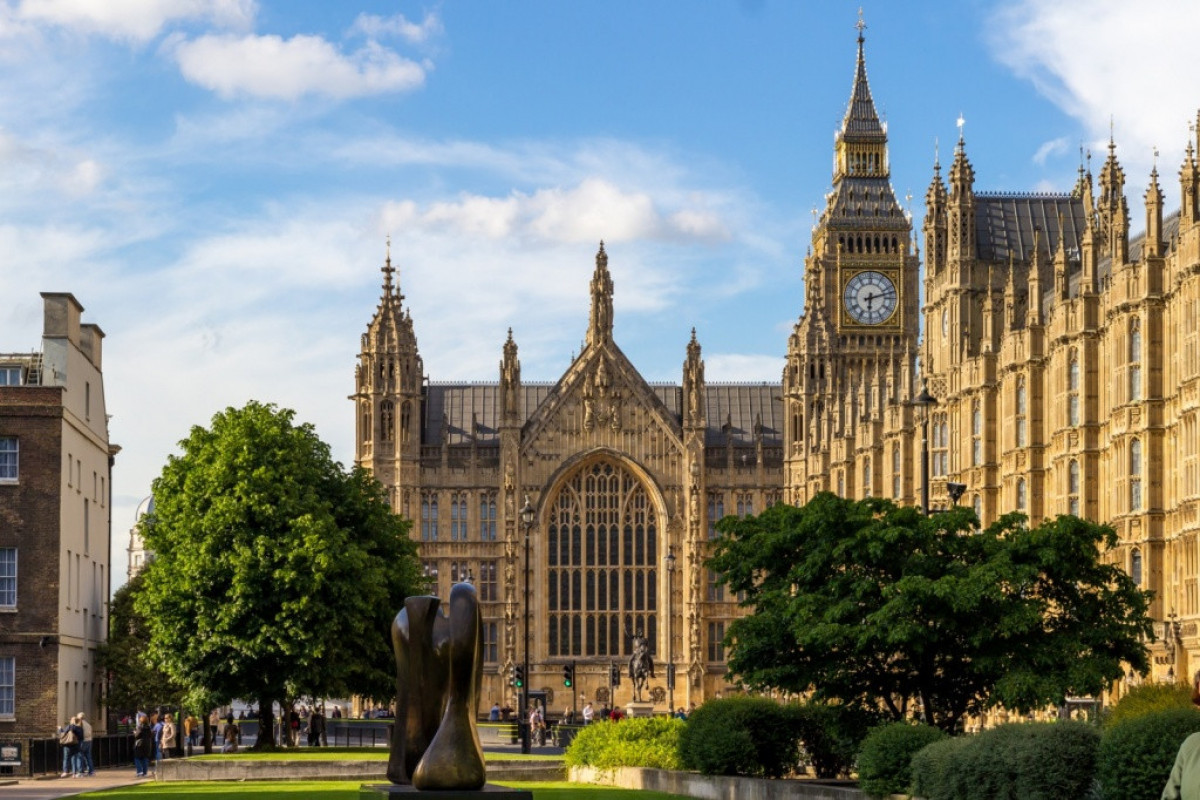 Britaniya parlamenti: Tehran xaricdə jurnalist və müxalifləri hədəfə alır