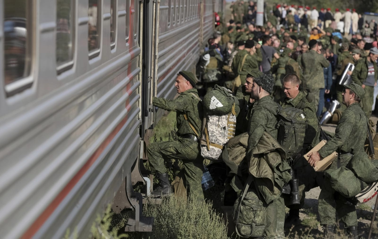 Rusiya Ukrayna müharibəsi üçün sərbəst bazarda əsgər cəlb edir