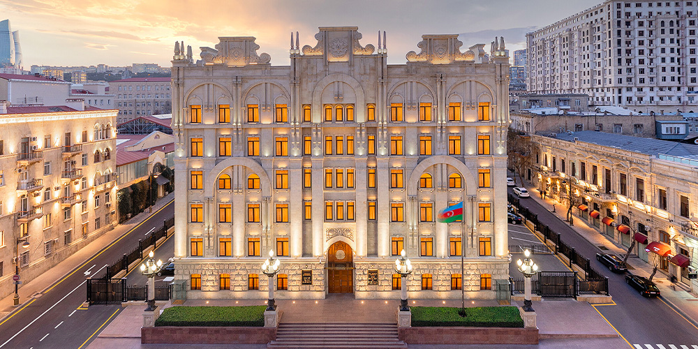 DİN: Ümumilikdə 64 odlu silah və sursat götürülüb