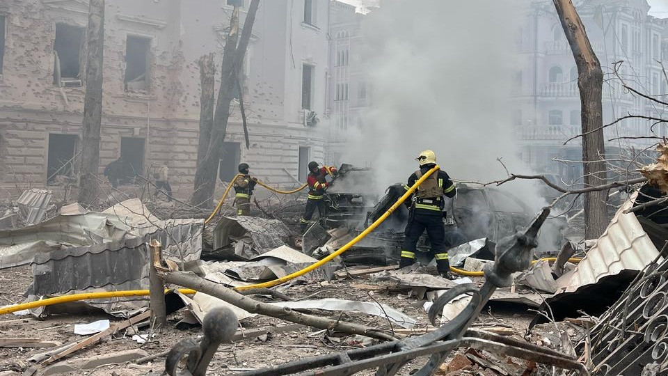 Rusiya Sumıda Ukrayna sərhəd məntəqəsini vurub