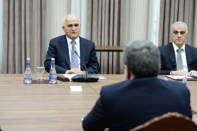 Şahin Mustafayev Abbas Əraqçı ilə görüşüb