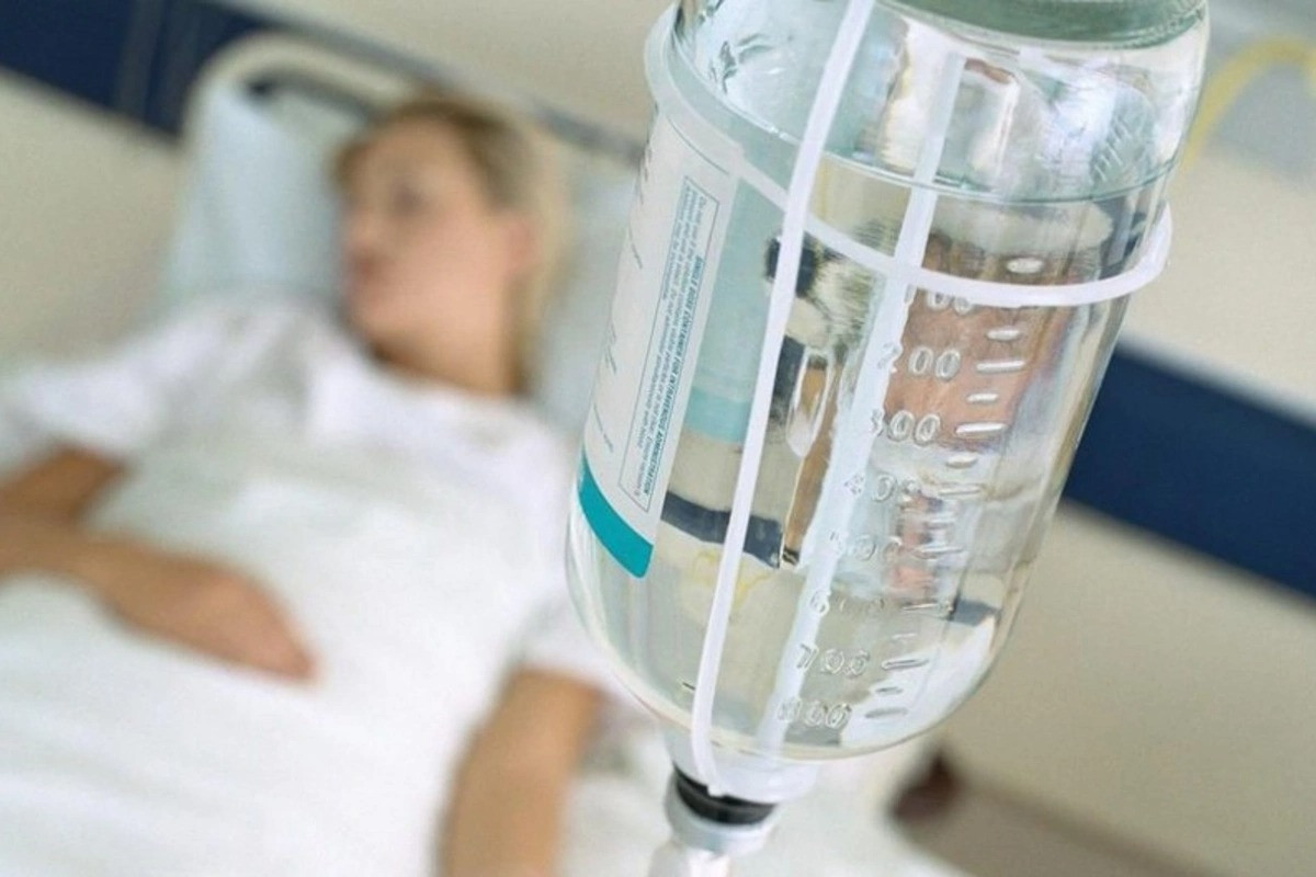 Bərdədə ailə üzvləri qidadan zəhərlənib