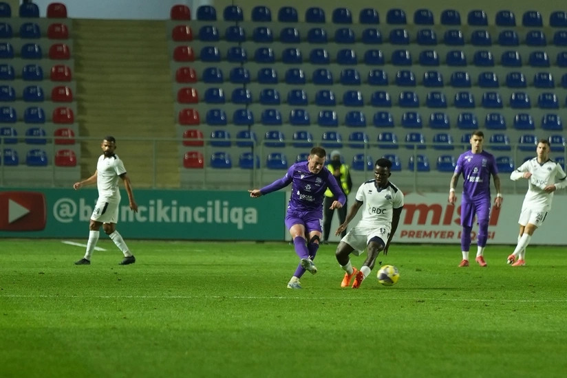 "Sumqayıt" doğma meydanda qalib gəldi