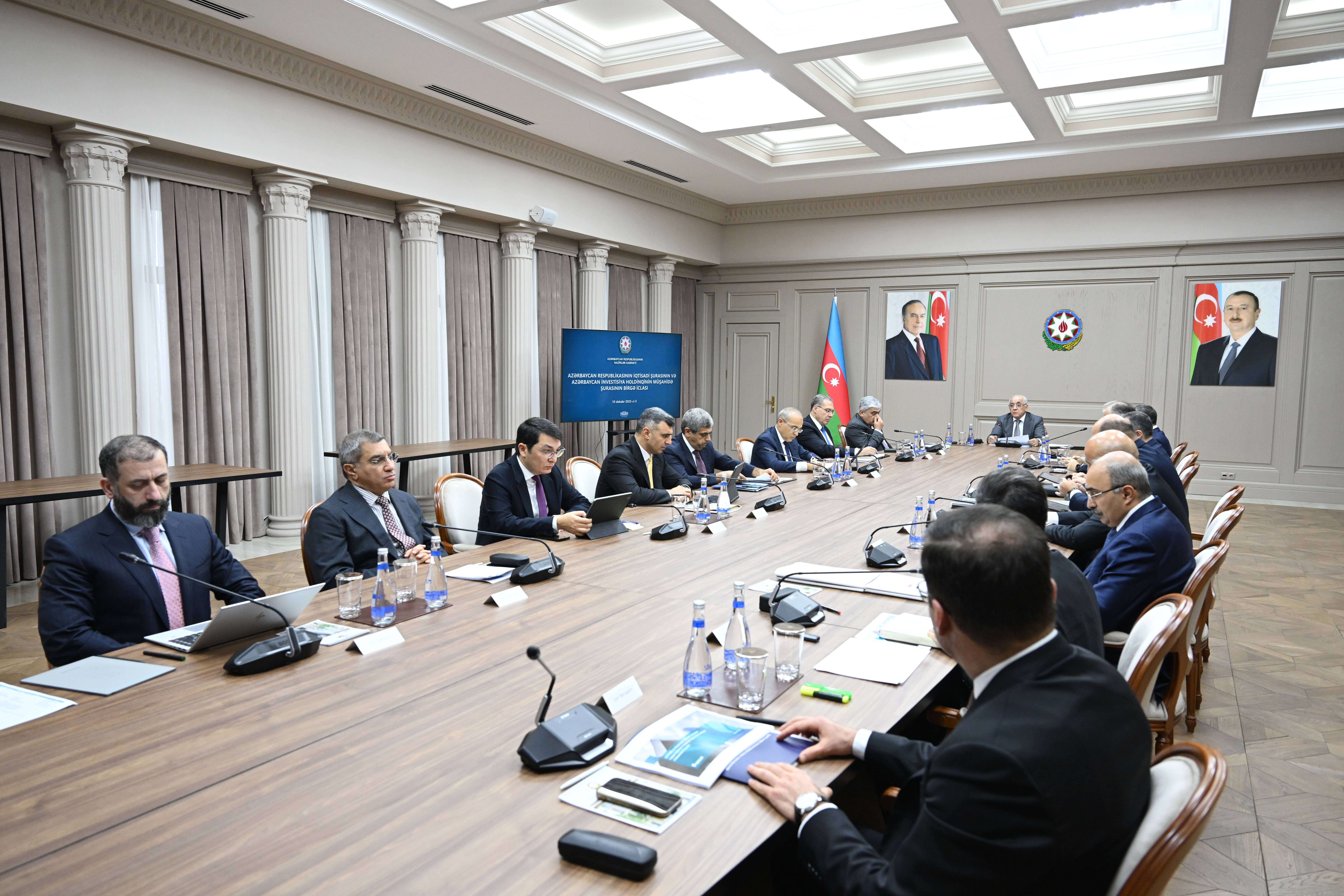 İqtisadi Şura və AİH Müşahidə Şurası SOCAR-ın layihə və inkişaf perspektivlərini müzakirə edib