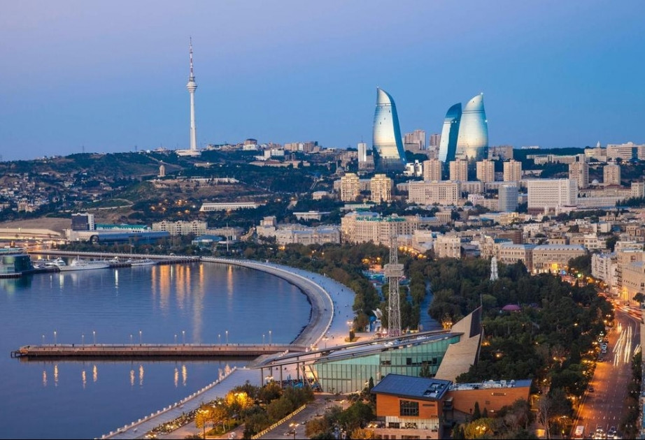 Bakıda 12 icra hakimiyyətinin Aparat strukturunda bəzi şöbələr ləğv edilib