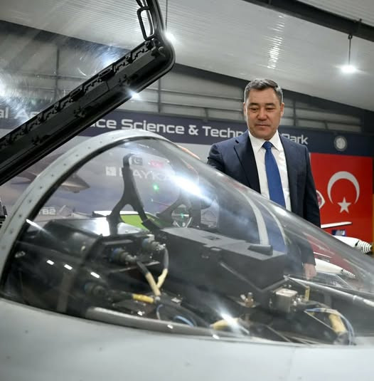 Qırğızıstan Pakistanla JF-17 Block 3 qırıcılarının alınmasını müzakirə etdi