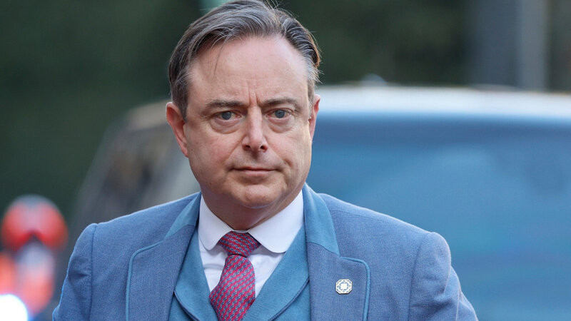 Belçika Baş naziri Ukraynaya 210 milyard avro ayrılmasına mane olur