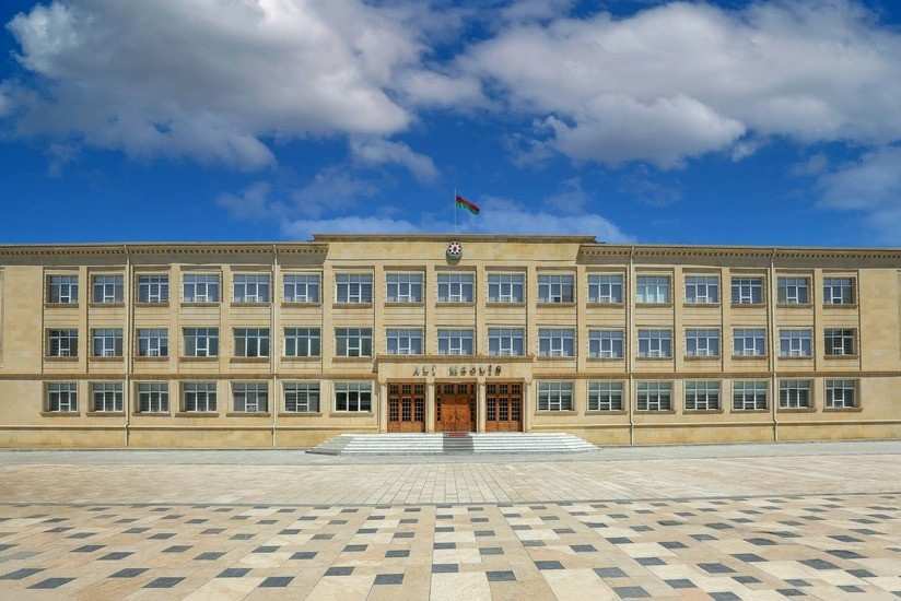 Naxçıvanın deputatı Əli Abbasovun mandatı ləğv edilib