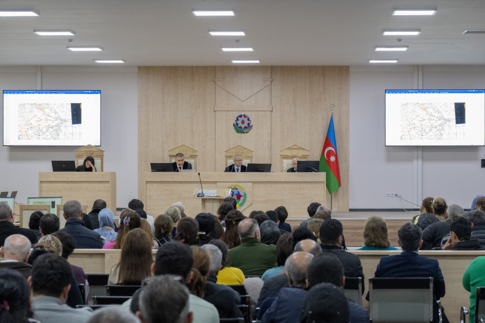 Ruben Vardanyanın məhkəməsi sənədlərin tədqiqi ilə davam etdirilib