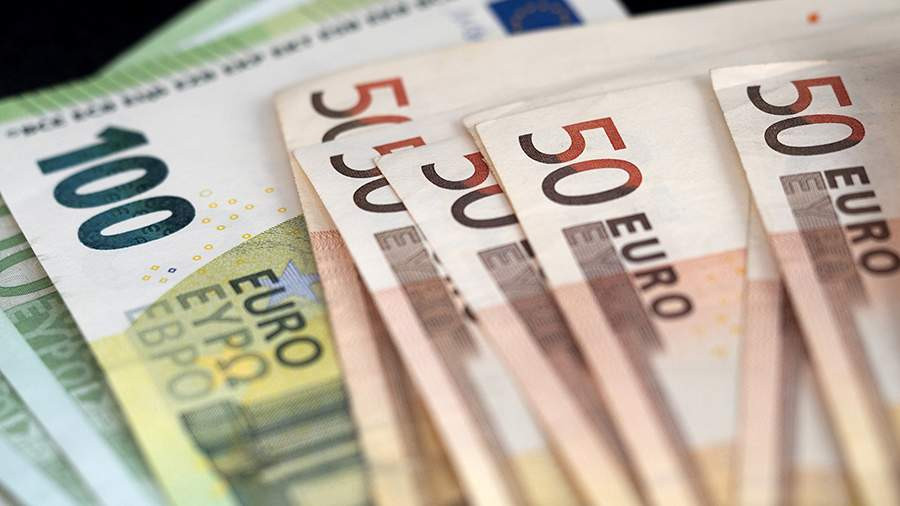 Belçika Rusiya aktivlərinin uzunmüddətli dondurulmasına səs verdi