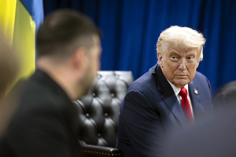 Tramp Zelenskiyə təzyiqi artırır: