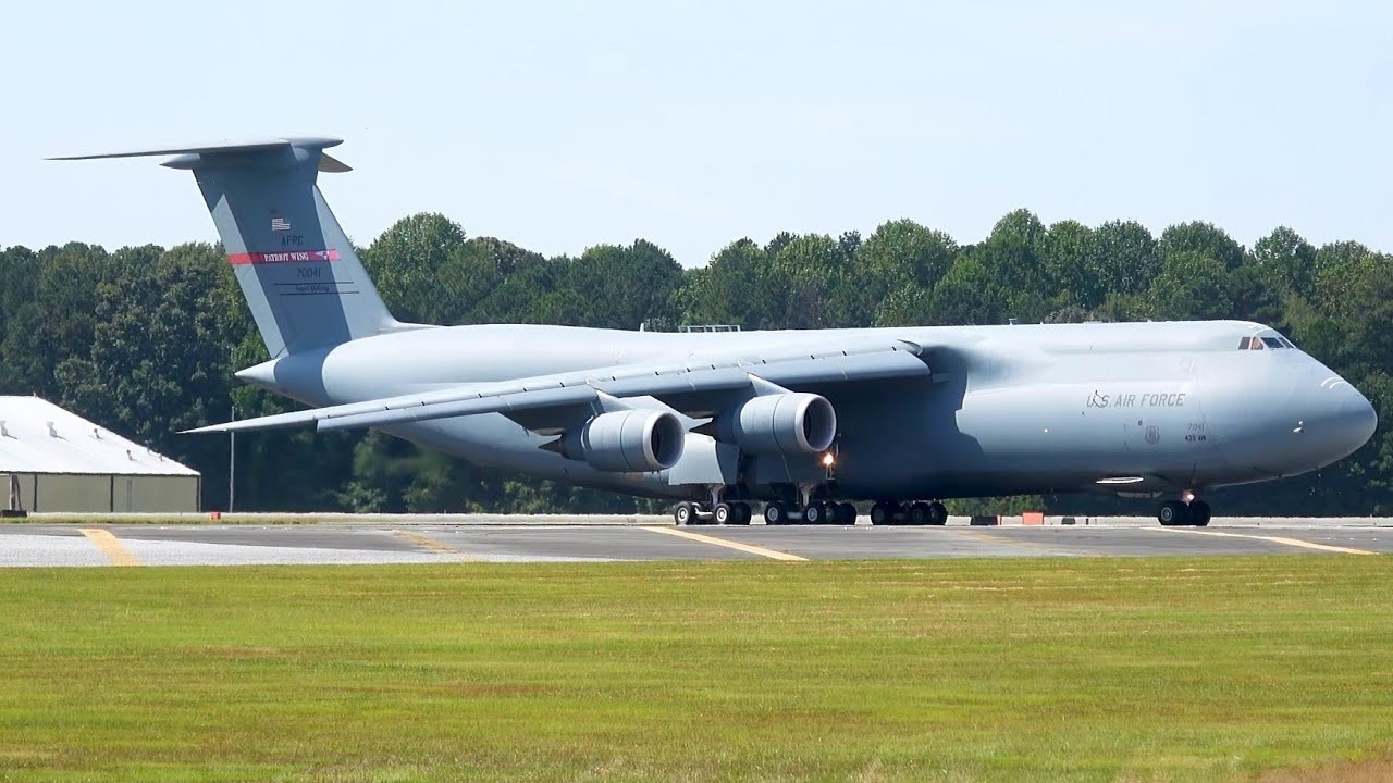 ABŞ Karib hövzəsində hərbi fəallığı artırır: C-5M “Super Galaxy” Puerto Rikoya eniş edib