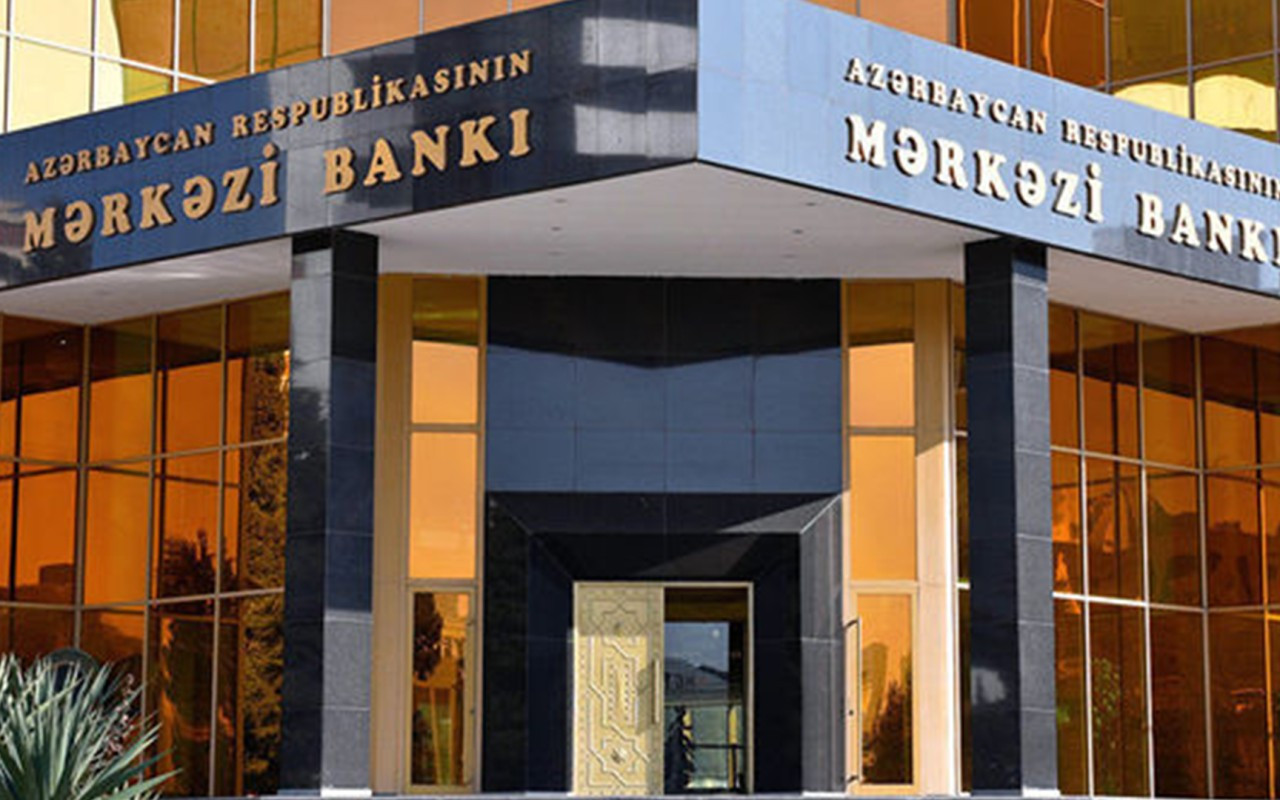 Mərkəzi Bank iki kredit ittifaqına məcburi göstəriş verib
