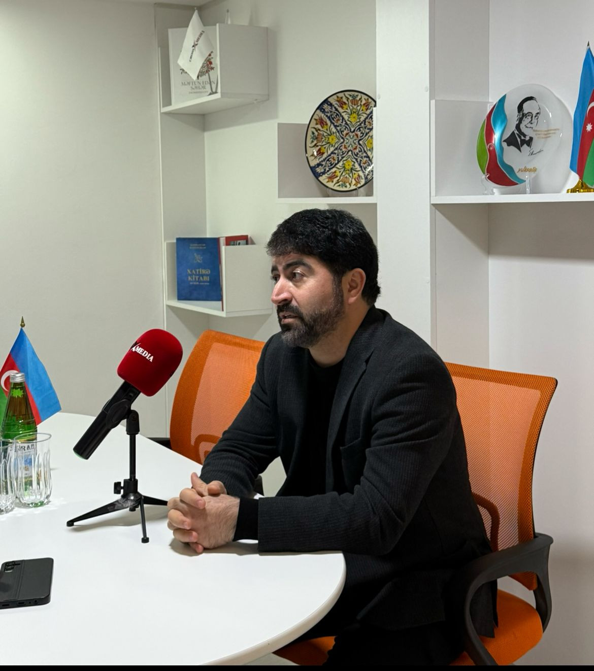 Həkimlə müsahibə: Bəzən ağız boşluğu qişasında yaranan dəyişikliklər prekanserogen hallar ola bilər-