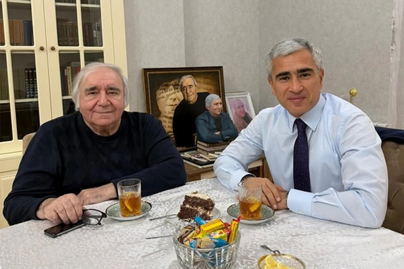 Anar Ələkbərov Xalq şairi Ramiz Rövşənin evində qonaq olub