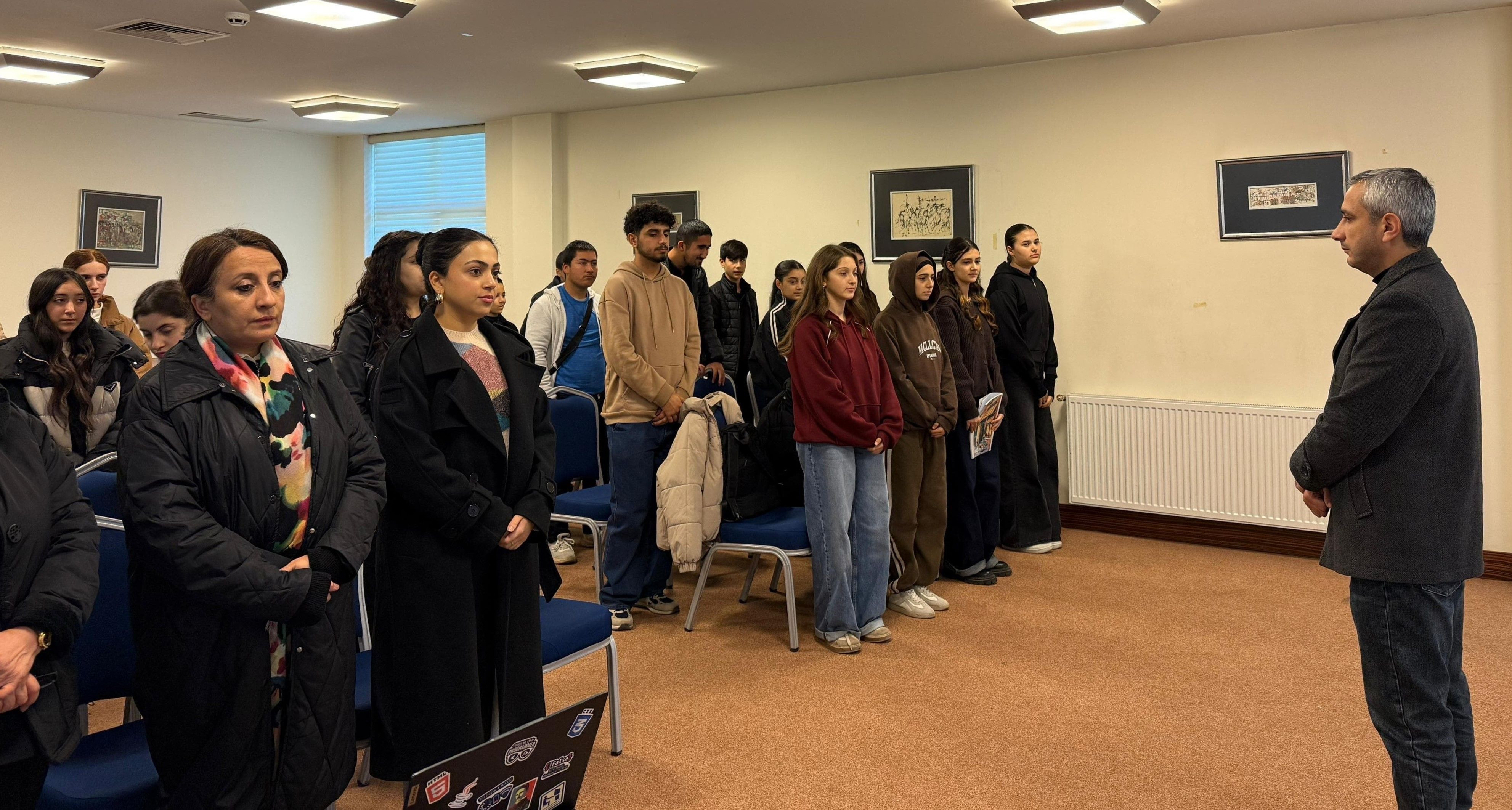 Marneulidə Ümummilli Lider Heydər Əliyevin əziz xatirəsi anılıb