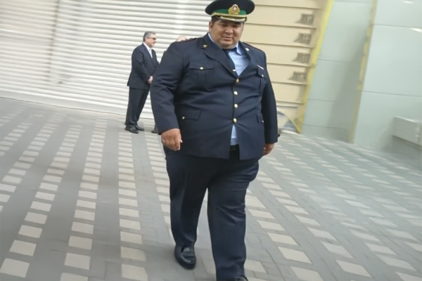 General Eyubov təqaüdə göndərilib