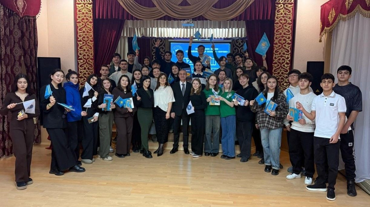 Qazaxıstanda gənclər arasında interaktiv oyun keçirilib