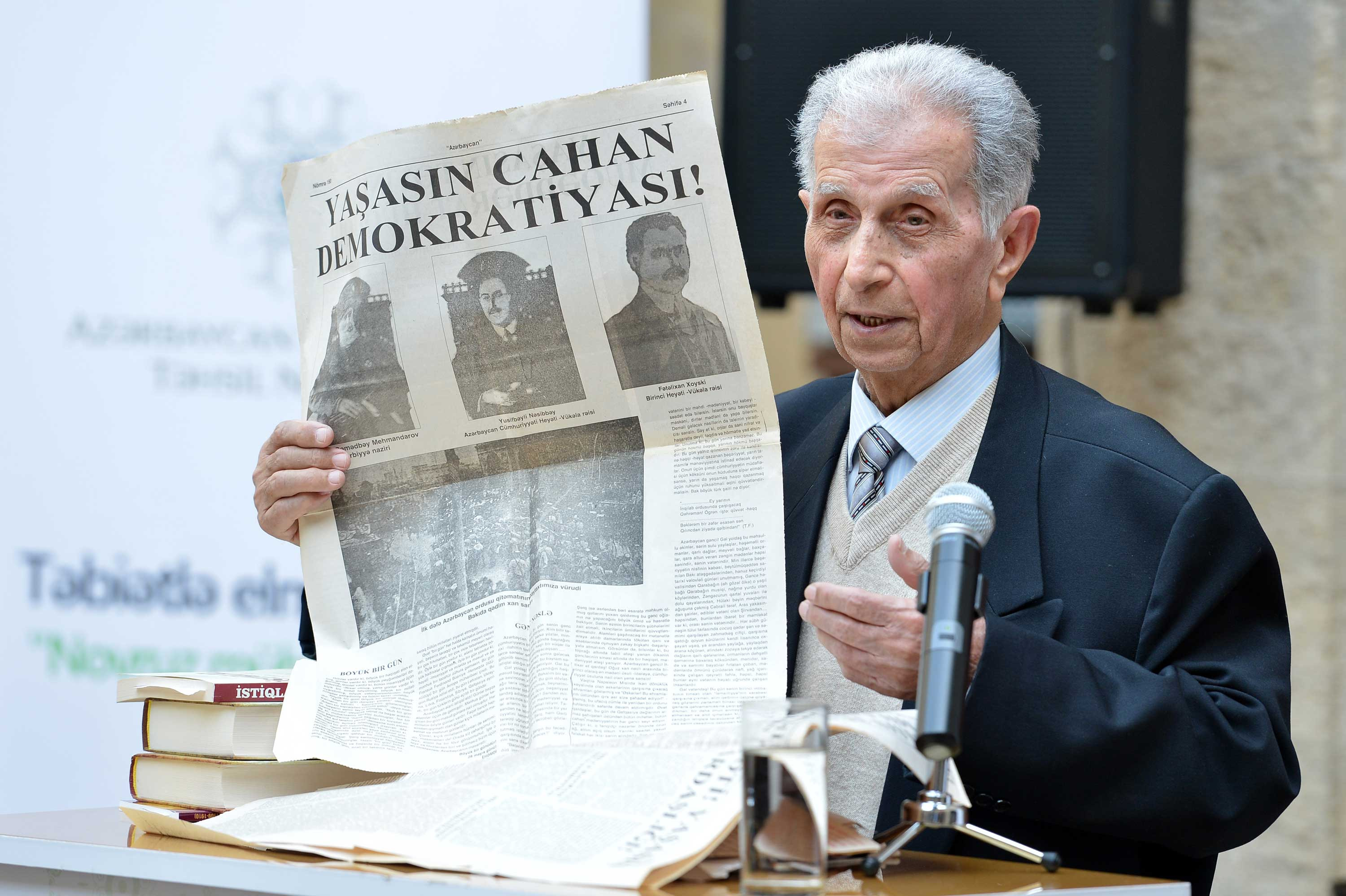 Şirməmməd Hüseynovun siyasi icmallarında intellektual dərinlik