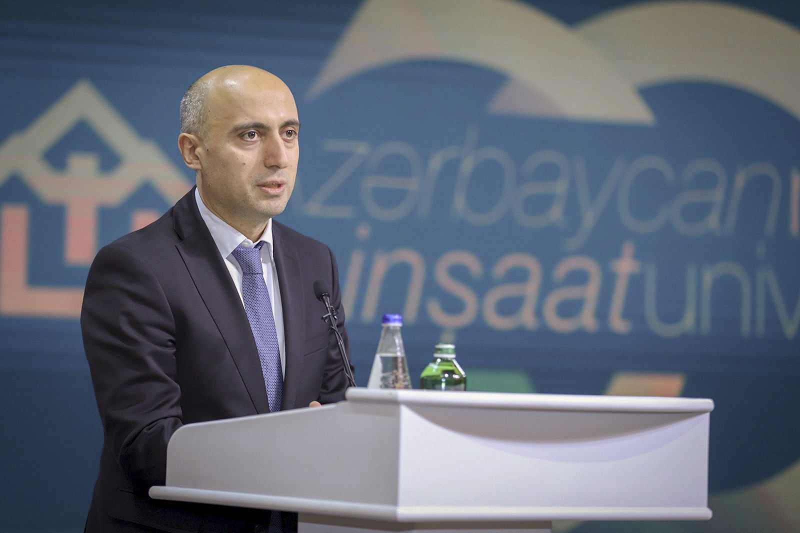 Nazir AzMİU-nun 50 illik yubiley tədbirində iştirak edib