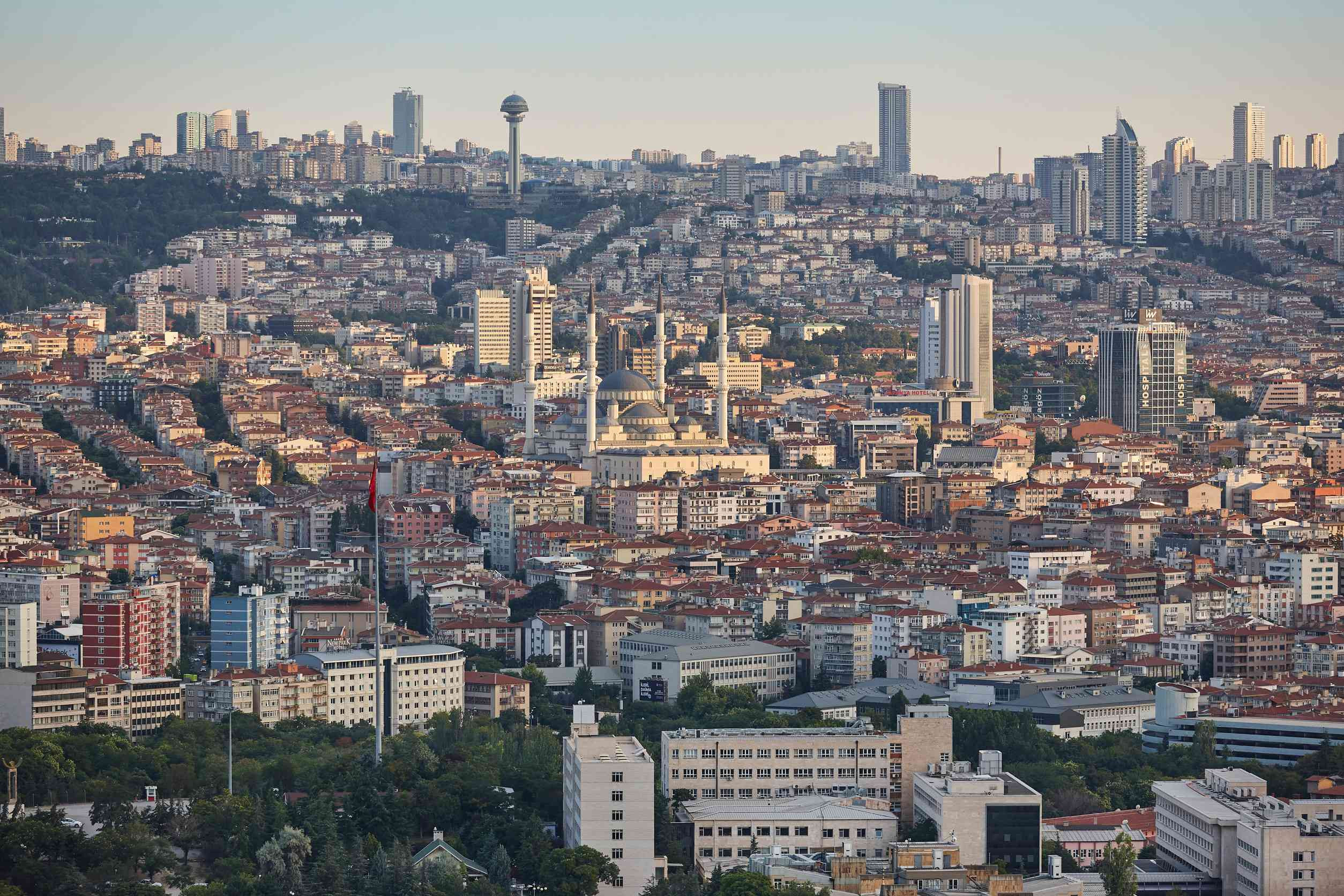 Türk dövlətləri dezinformasiyaya qarşı birgə forumda iştirak edir