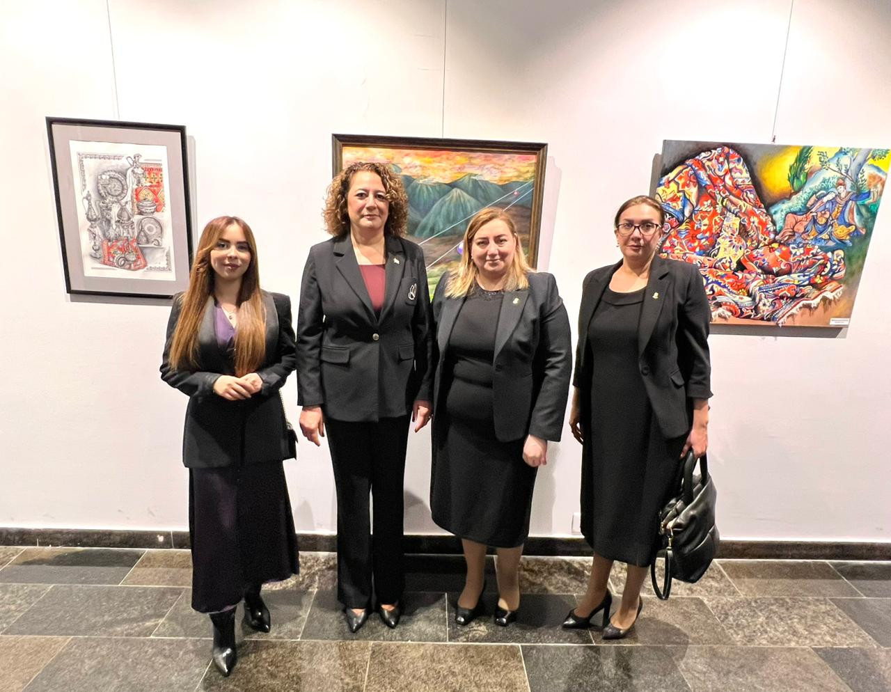 “Qardaşlığımız əbədidir!” adlı rəsm sərgisi təşkil olunub