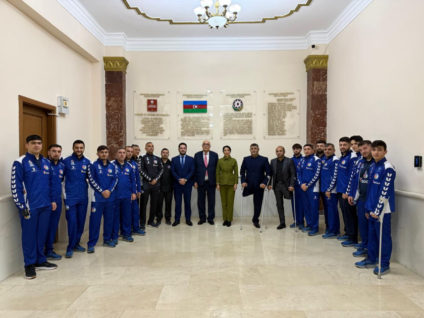Ombudsman Aparatında milli amputant futbol komandasının uğurları müzakirə olunub