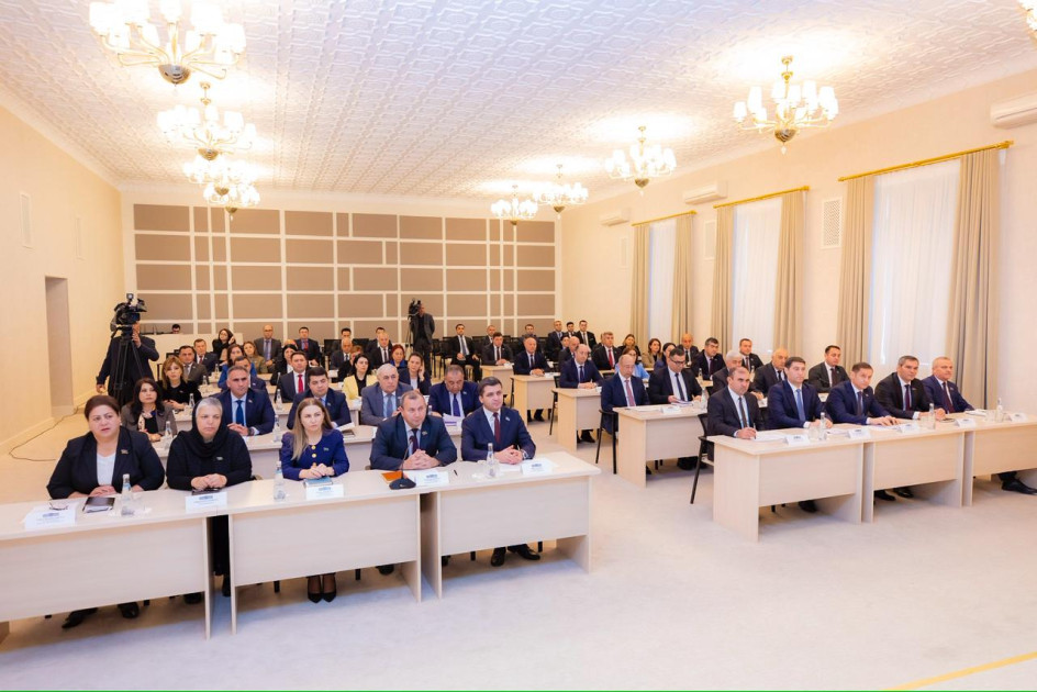 Ali Məclisin 2025-ci il payız sessiyasının növbəti iclası keçirilib