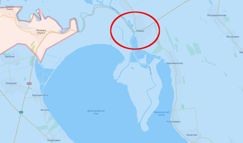 Odessada Mаyaki kəndindəki körpü raket zərbələrindən ciddi ziyan görüb