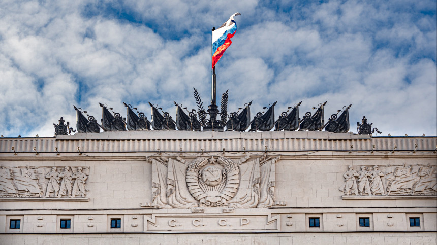 Rusiya bir sıra Avropa ölkələri ilə hərbi sazişləri ləğv edir