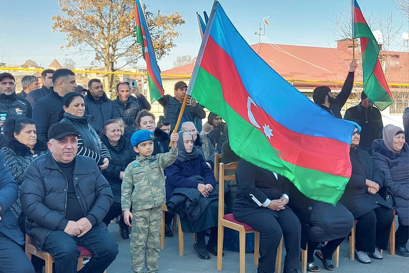 İlk köç karvanı Kərkicahan qəsəbəsinə çatıb