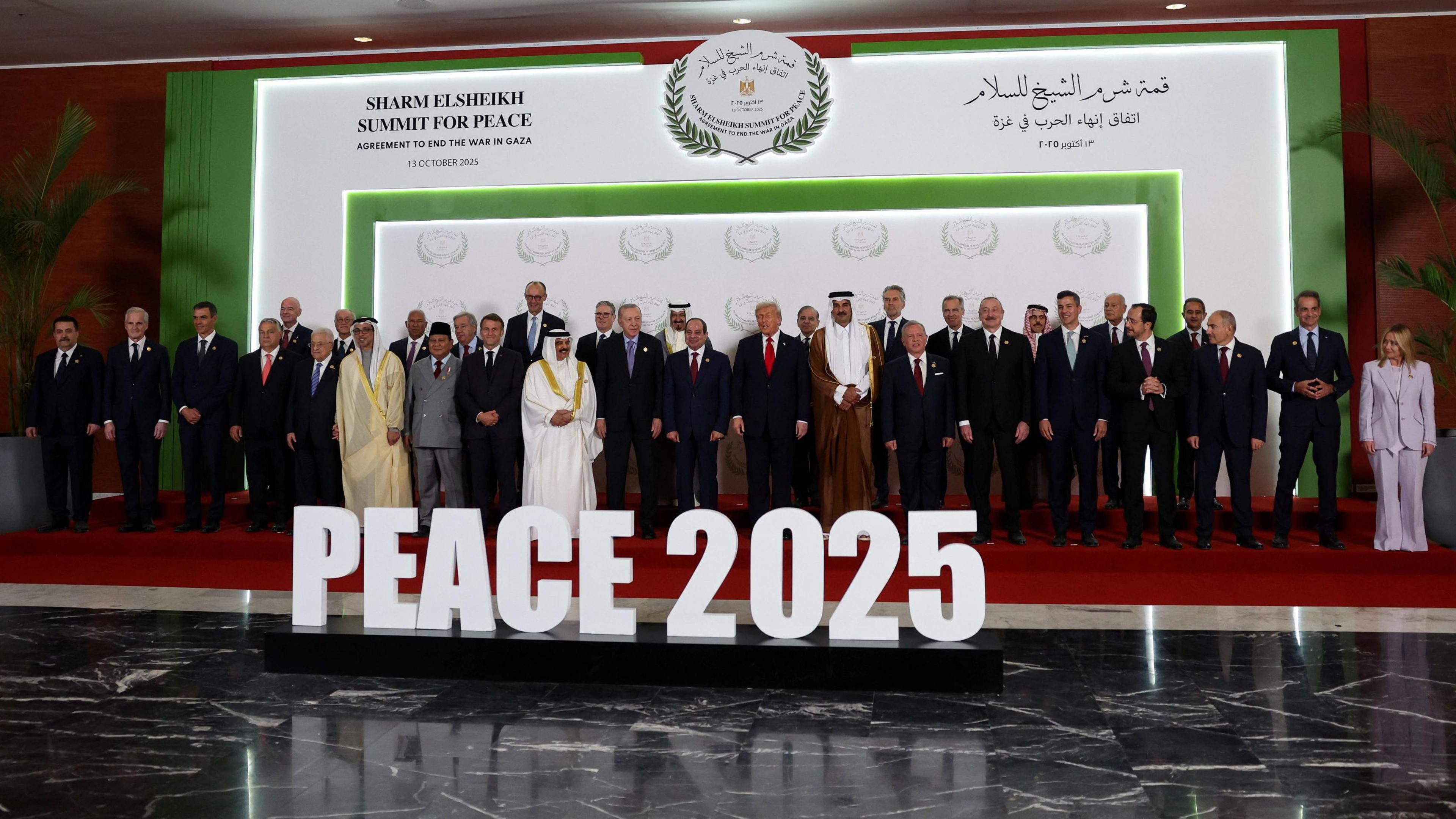 Qəzza üzrə sülh planının birinci mərhələsində irəliləyiş qeydə alınıb