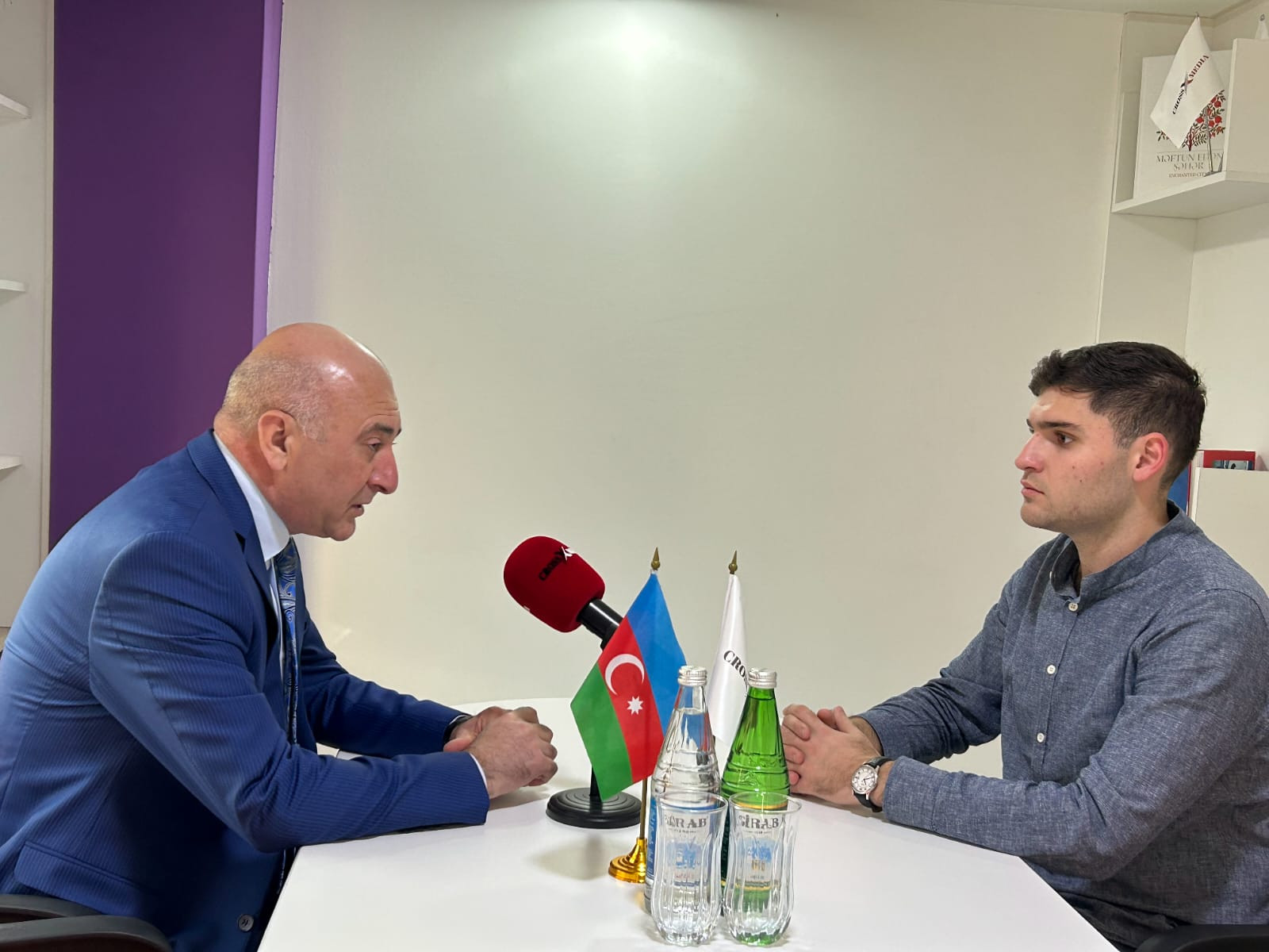 Hərbi ekspertlə müsahibə: Hərbi xidmətin bir ildən altı aya salınması müzakirə olunmur -