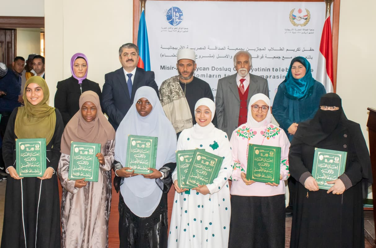 Misirdə Azərbaycan dilini öyrənən tələbələrə diplomlar təqdim olunub
