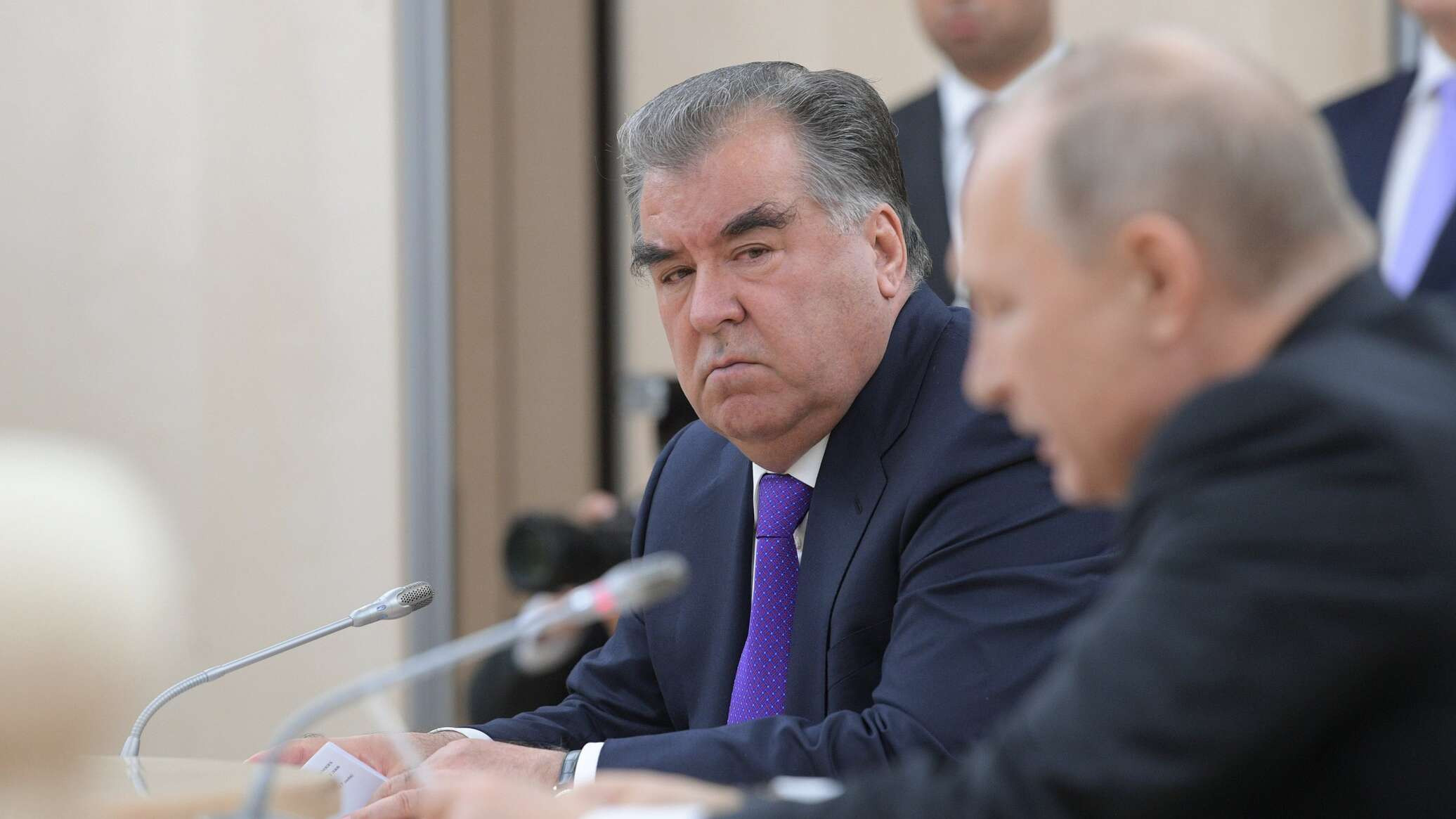 Vladimir Putin Emoməli Rəhmona başsağlığı verib