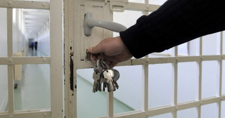 Cəzaçəkmə müəssisələrində amnistiya aktının icrasına başlanılıb