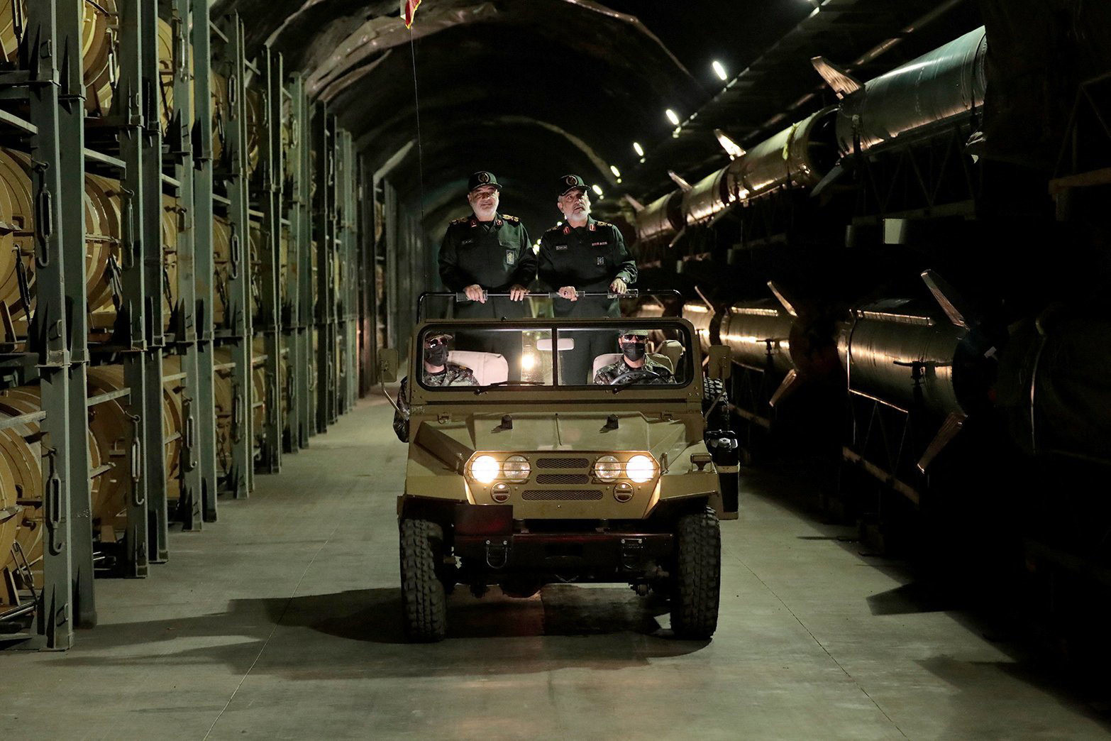 İraq sərhədindəki gizli baza: