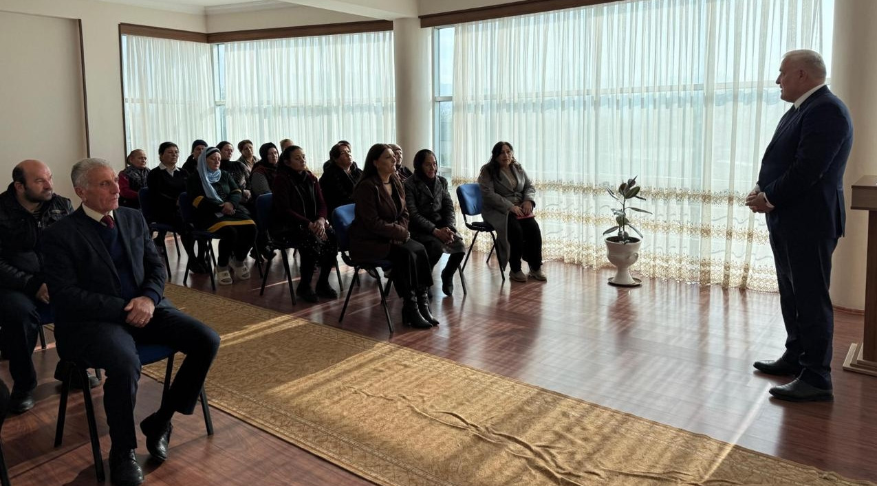 Milli Məclisin deputatı Vüqar Rəhimzadə Culfada seçiciləri ilə növbəti görüşünü keçirib