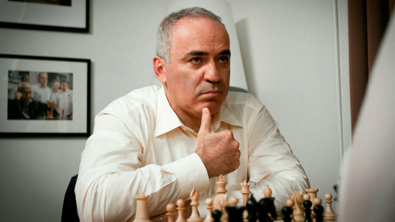 Qari Kasparov Rusiyada terror aktlarını müdafiə etmək ittihamı ilə həbs olunub