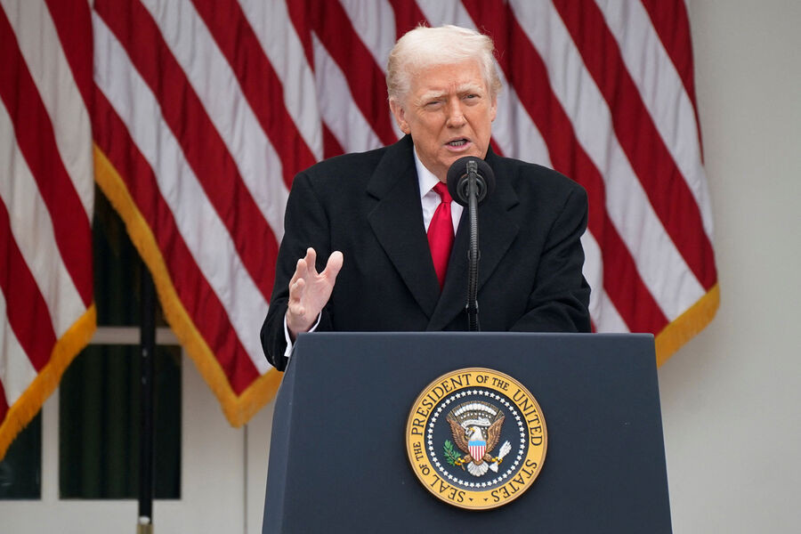 Demokratlar Trampı səfirlərin geri çağırılmasını ləğv etməyə çağırır