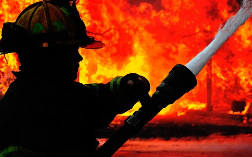 Bakıda yataqxanada baş verən yanğın söndürülüb -