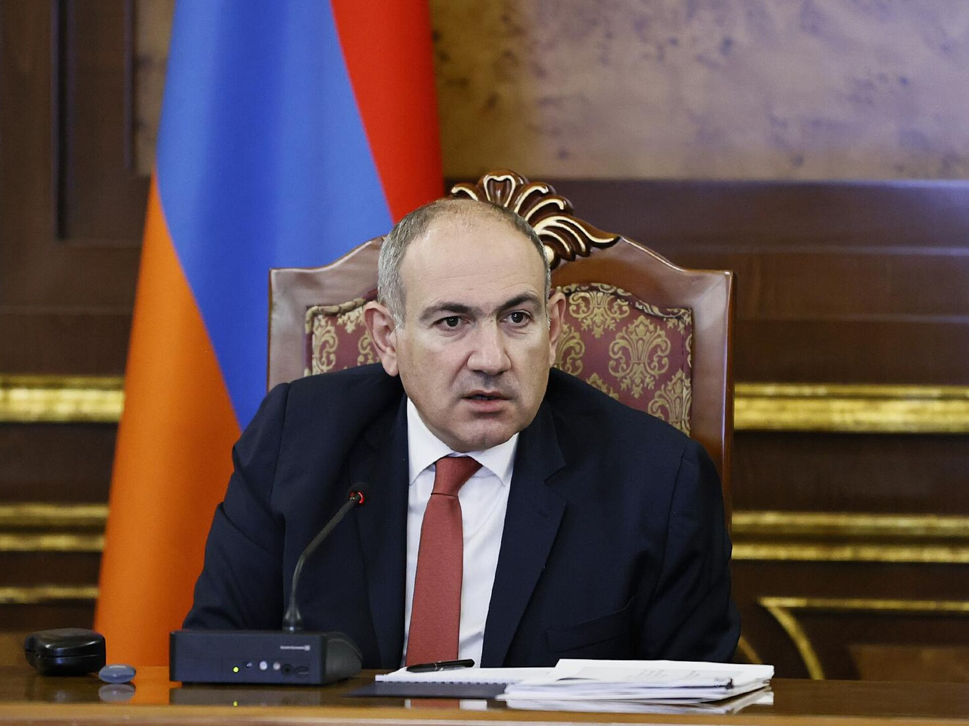 Paşinyan Ermənistanı digər ölkələrlə birləşdirən dəmir yollarını bərpa etməyə hazır olduğunu açıqlayıb