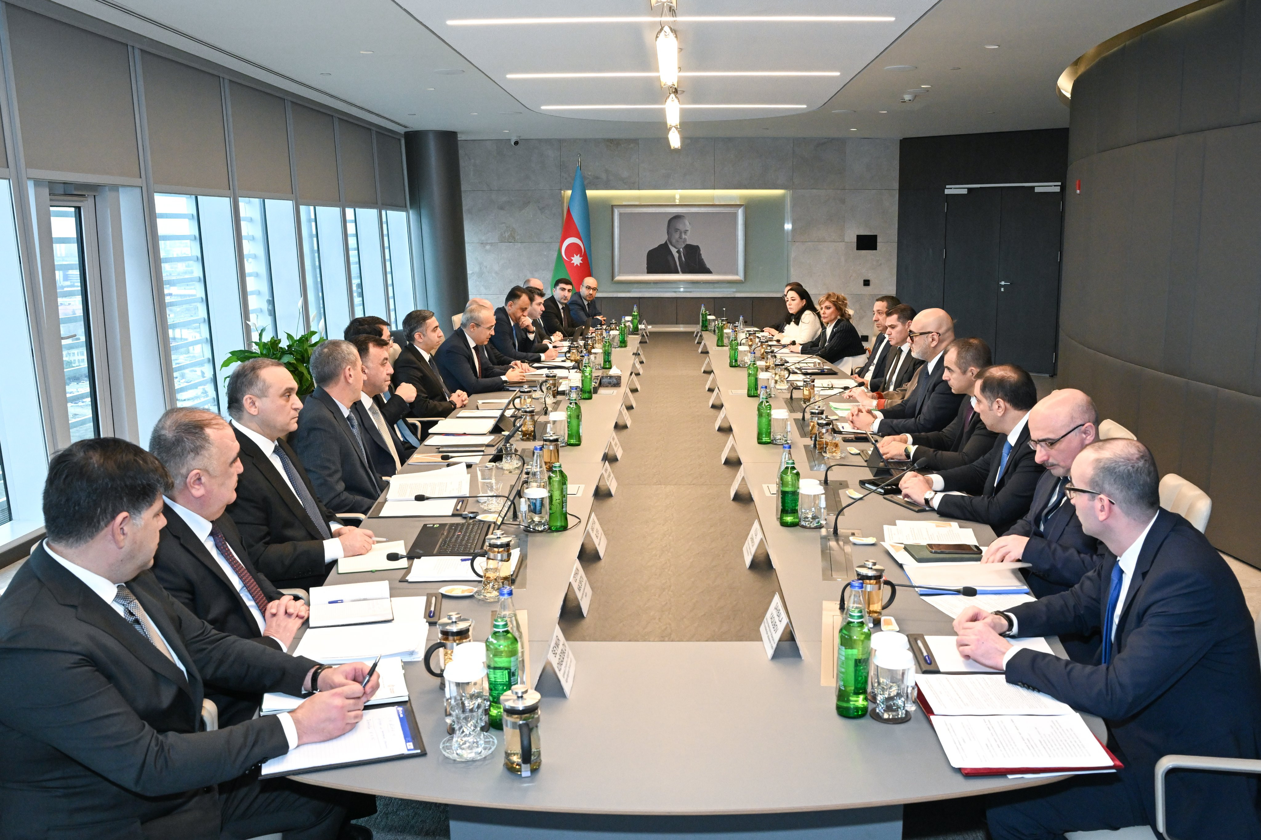 Azərbaycanda əczaçılıq sənayesində yerli istehsal genişləndirilir -