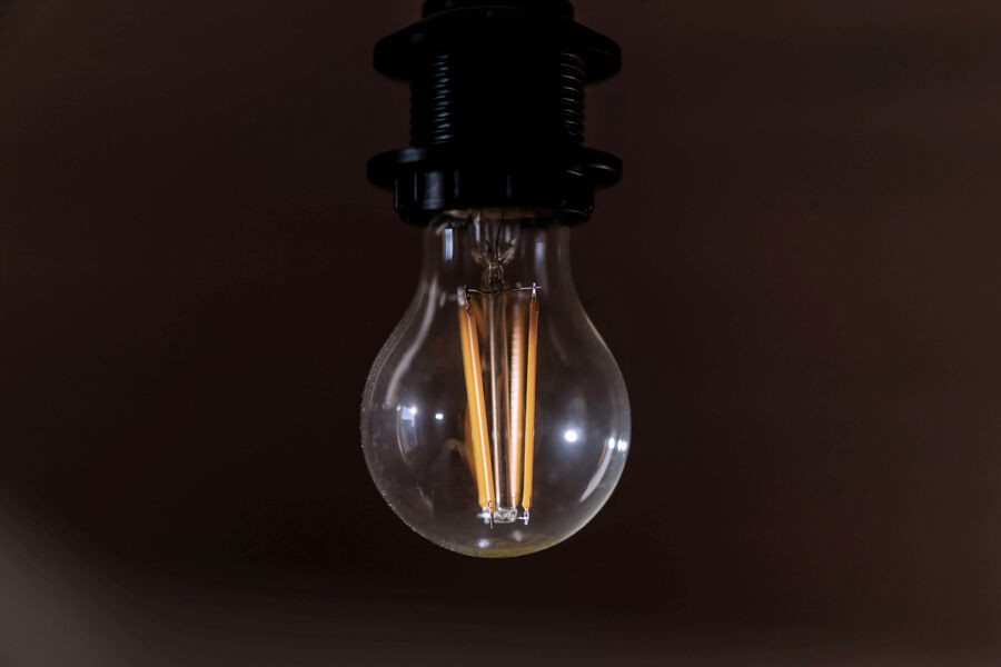 Çerniqovda on minlərlə sakin elektriksiz qalıb