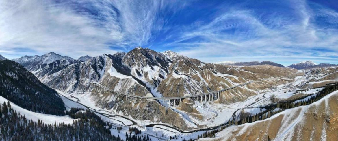 Dünyanın ən uzun sürətli yol tuneli istifadəyə verildi