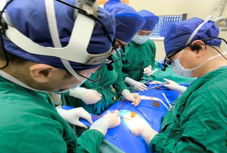 Çində möcüzəvi əməliyyat